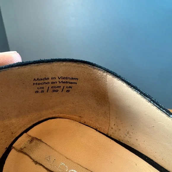 Aldo Classic Black Suede 3.5” Heel Pumps size 8.5 - Picture 8 of 8